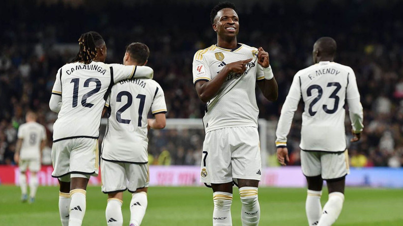 2025 yılının en çok kazanan futbolcuları açıklandı! Cristiano Ronaldo, Lionel Messi'yi yine ikiye katladı: Dudak uçuklatacak çılgın gelir! Tam 280 milyon dolar - Fotoğraf: 6