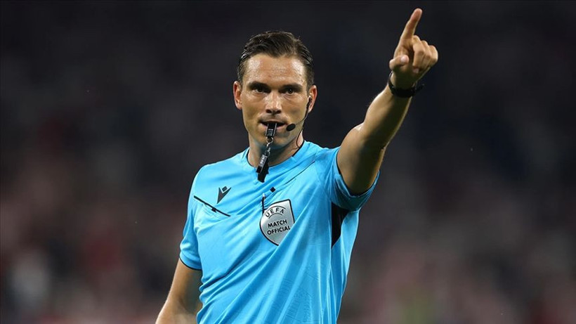 Galatasaray - Fenerbahçe derbisinde olay yaratmıştı! Dünyanın en iyi 10 hakemi açıklandı: Listede tanıdık bir isim var - Fotoğraf: 5