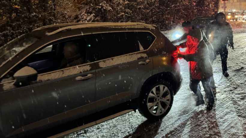 Buz ve kar Türkiye’yi sardı... 56 ilde okullar eğitime ara verdi! İşte tatil olan o bölgeler - Fotoğraf: 4