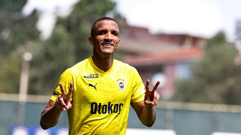 Emre Belözoğlu, Fenerbahçe'den bir transfer daha yapıyor - Fotoğraf: 9