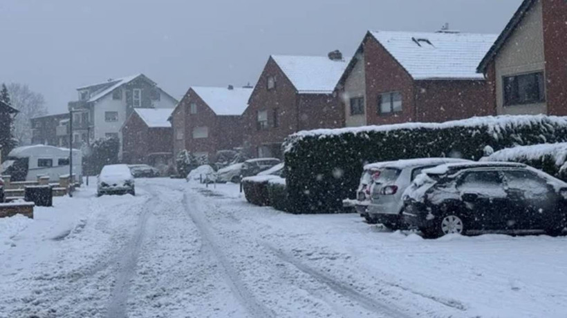 Kar fırtınası ABD'yi perişan etti! New York’ta 3 ölü, 920 binden fazla ev elektriksiz kaldı - Fotoğraf: 6