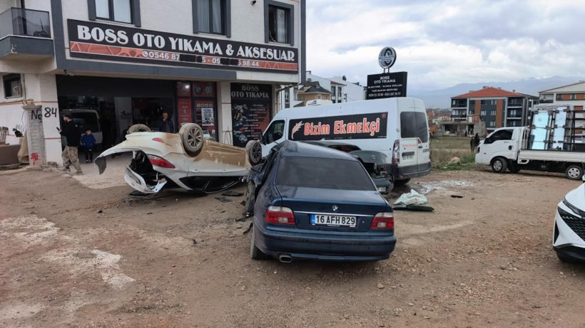 Ehliyetsiz sürücü dehşet saçtı: 8 öğrenci yaralandı - Fotoğraf: 4