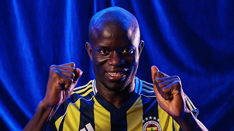 Kante'nin dostu Türk aile: Namazlı abdestli, israfa dikkat eder - Fotoğraf: 7