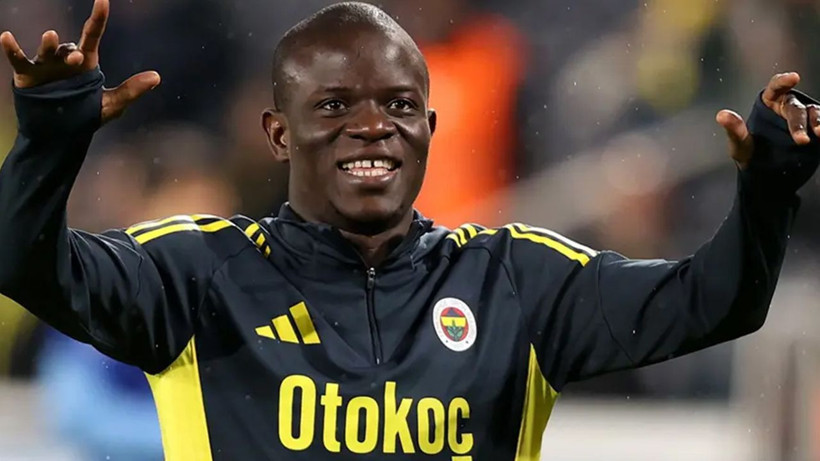 Kante'nin dostu Türk aile: Namazlı abdestli, israfa dikkat eder - Fotoğraf: 4