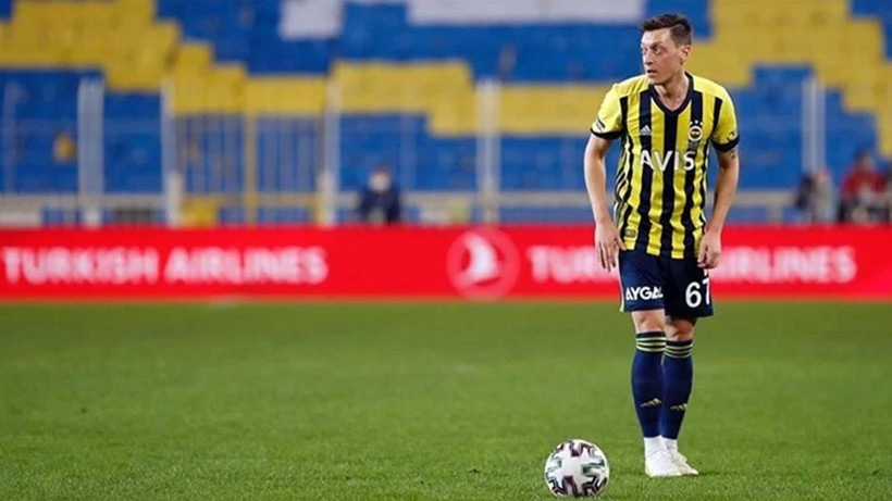 Fenerbahçe'de 2022 yılında ayrılan futbolcunun maaşı ödeniyor - Fotoğraf: 6