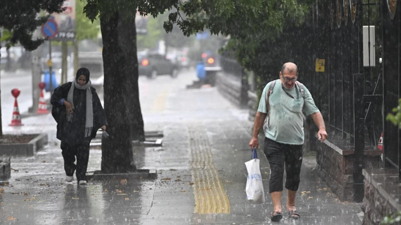 Meteoroloji tek tek açıkladı: Yarın 52 ilde sağanak bekleniyor (15 Mayıs 2026 hava durumu) - Fotoğraf: 39
