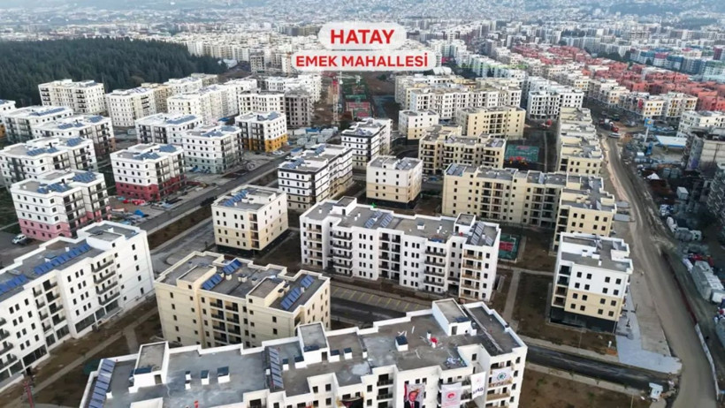 Asrın felaketinde izler asrın inşasıyla siliniyor! Şehirler yeniden ayağa kalkıyor! İşte deprem bölgesinin öncesi ve sonrası... - Fotoğraf: 15