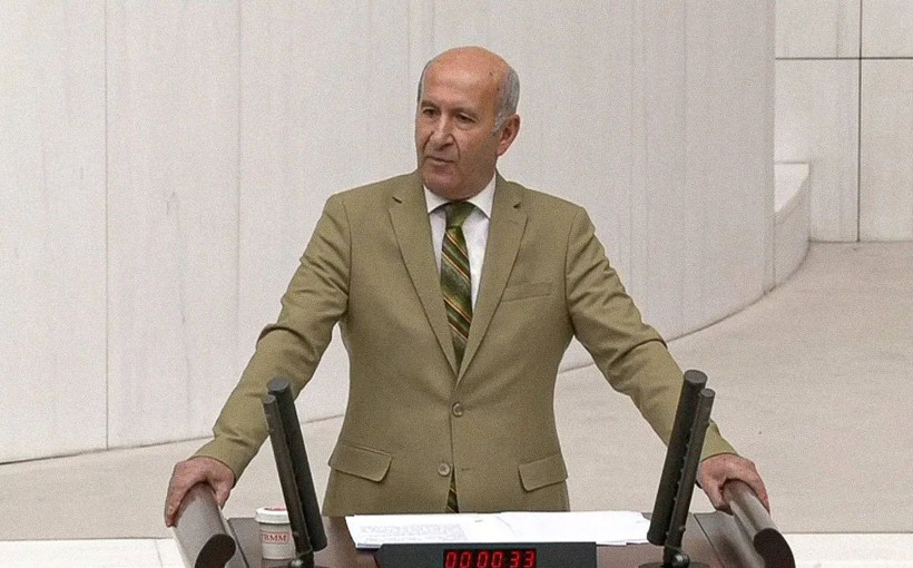 DEM Partili George Aslan’dan Meclis’e tartışma yaratacak teklif: Noel resmi tatil olsun - Fotoğraf: 4