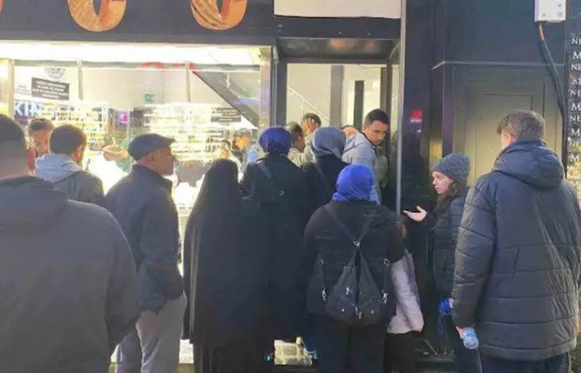 Kapalıçarşı'da yeni çılgınlık: Altın gitti, bakır geldi! Kuyumcularda paladyum ve külçe bakır kuyruğu...Uzmandan uyarı geldi! - Fotoğraf: 3