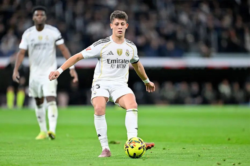 Arda Güler sonunda isyan etti, bu kadarına da pes! Xabi Alonso'nun kararı milli yıldızı çıldırttı - Fotoğraf: 3