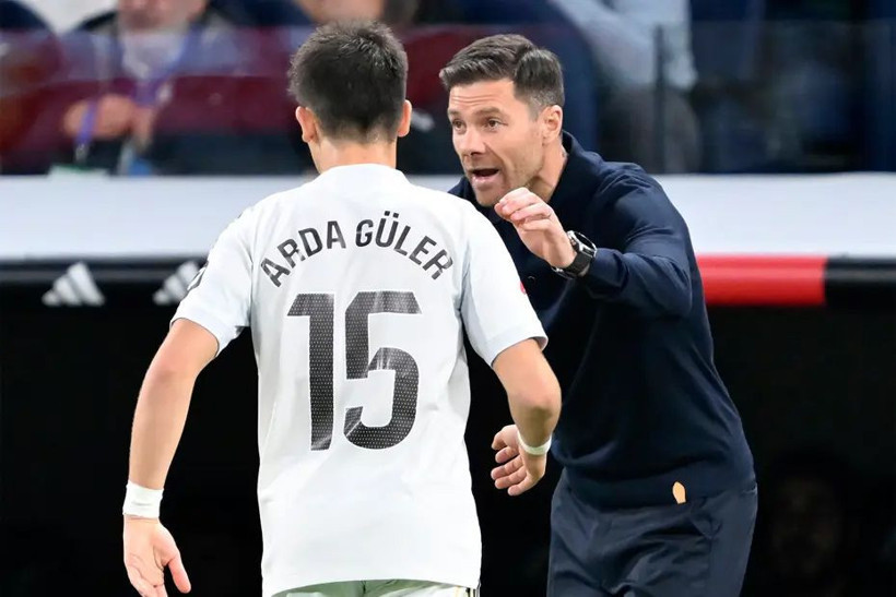 Arda Güler sonunda isyan etti, bu kadarına da pes! Xabi Alonso'nun kararı milli yıldızı çıldırttı - Fotoğraf: 6