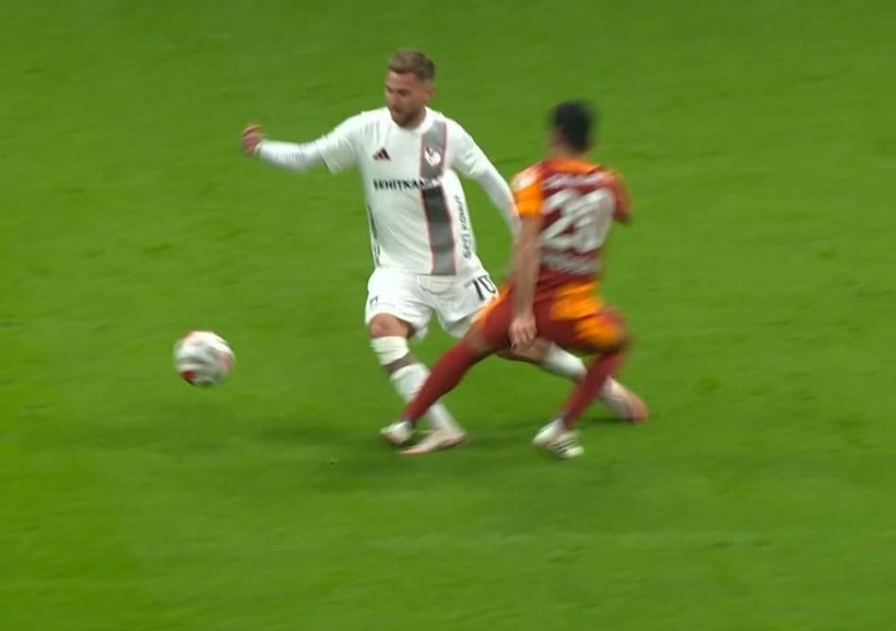 "Barış Alper Yılmaz ve Mario Lemina'ya net kırmızı kartı veremedi!" Eski hakemler Trio programında hatalı kararları tek tek açıkladı - Fotoğraf: 9