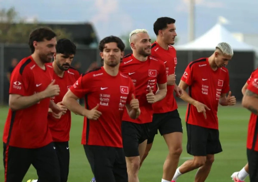 Mağlubiyet sonrası çok eleştirilmişti... Milli Takım'da Merih Demiral ve Eren Elmalı imaj değiştirdi! - Fotoğraf: 3