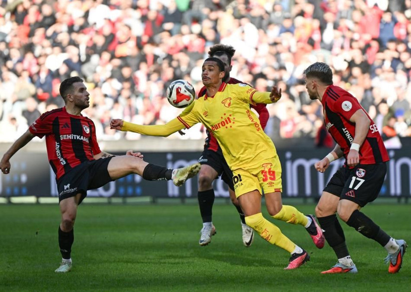 Trabzonspor'un yıldızı Oulai zirvede! İşte Süper Lig'de değerini en çok arttıran 20 futbolcu - Fotoğraf: 10