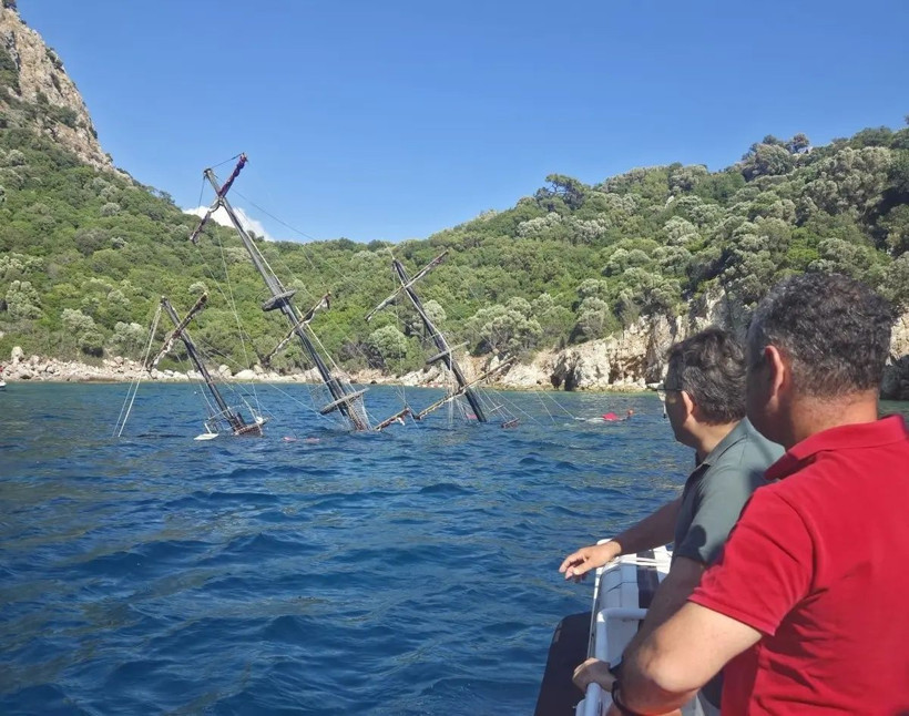 Marmaris'te korku dolu dakikalar: Tur teknesi battı! 110 yolcu vardı... - Fotoğraf: 4