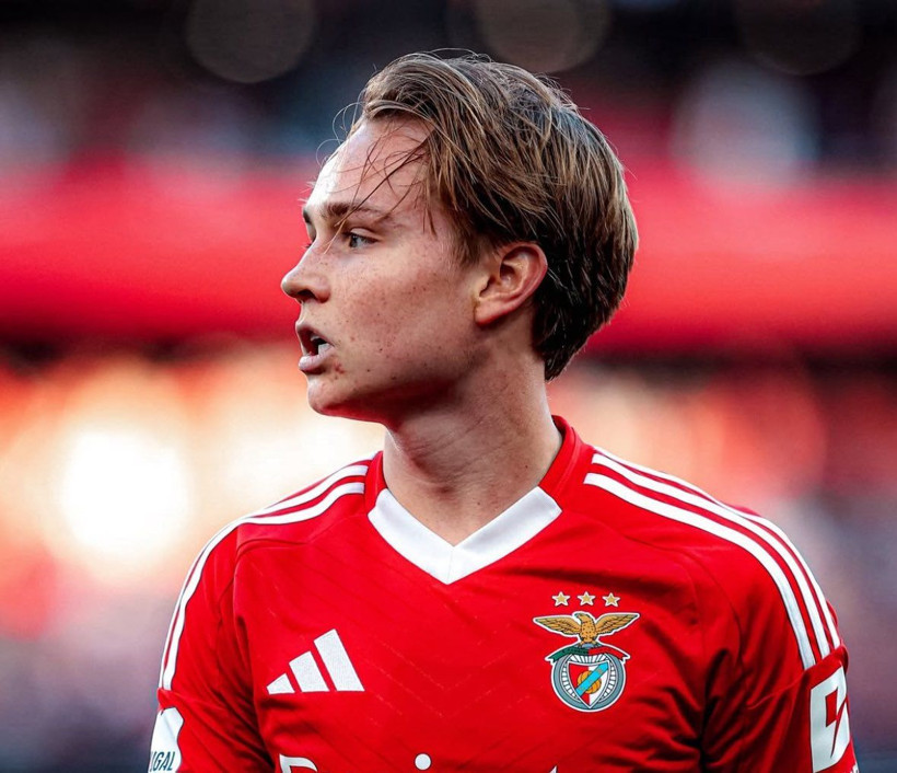 Jose Mourinho'dan Fenerbahçe'ye tarihi bir darbe daha! Genç yıldızını Galatasaray'a yolluyor: Bu transfer çok konuşulur - Fotoğraf: 6