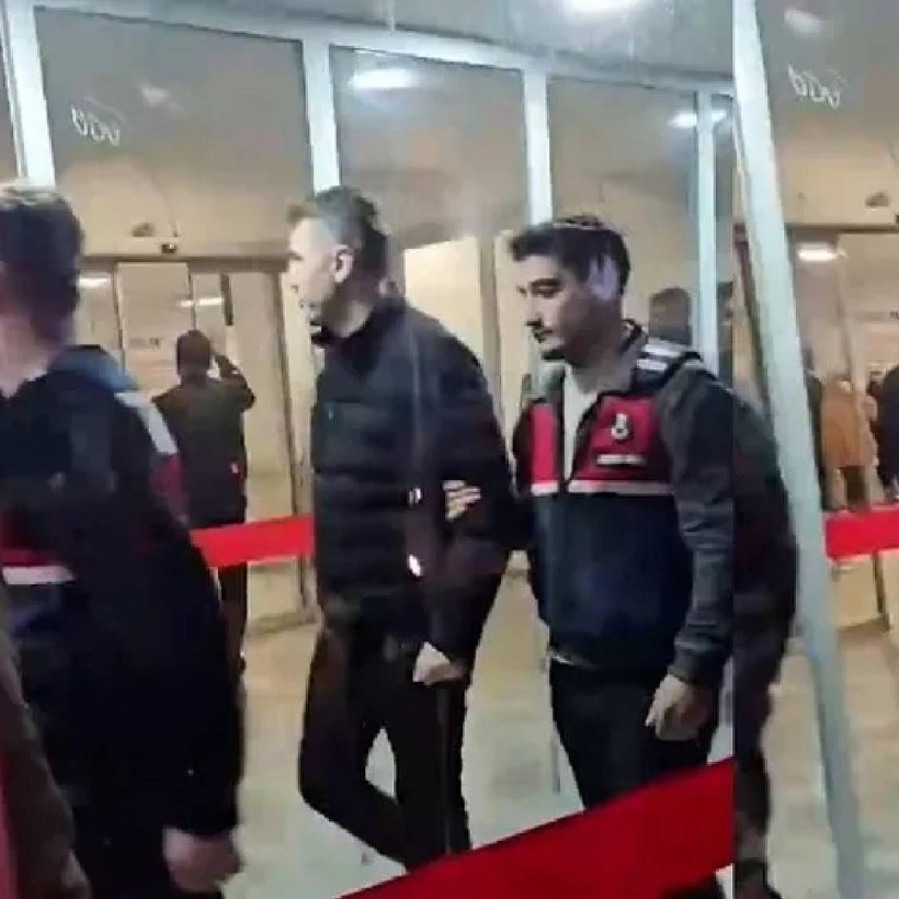 Şoke eden ifade ortaya çıktı: Kadın spiker anlattı, Mehmet Akif Ersoy için “parayı rulo yapıp kokain içti” iddiası - Fotoğraf: 4