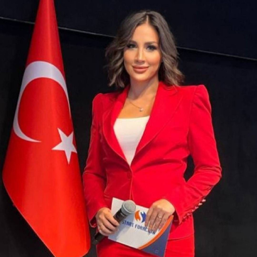 İfşasıyla gündem olmuştu... Eski Habertürk spikeri Nur Köşker'e savcılıktan davet: Telefonunu ve şifresini jandarmaya verecek - Fotoğraf: 4