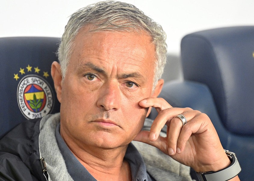 İrfan Can Kahveci ve İsmail Yüksek'in biletleri kesildi! Jose Mourinho iki yıldızın üstünü çizdi