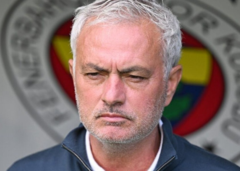 Yerine gelecek isim belli oldu! Fenerbahçe'de Mourinho dönemi sona erebilir!