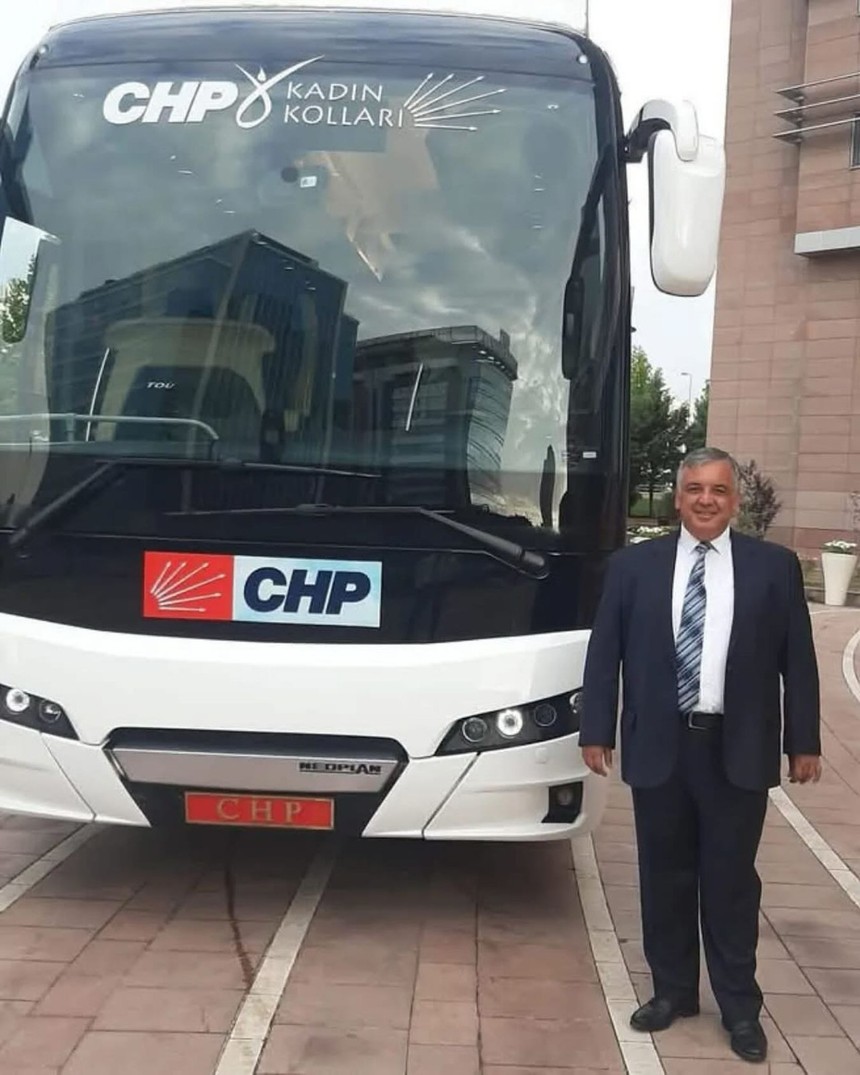 Konu kapanmadı, Bakan Yerlikaya'dan sert açıklama: CHP otobüsünü polisin üzerine süren şoför hak ettiği yanıtı alacak - Resim : 2