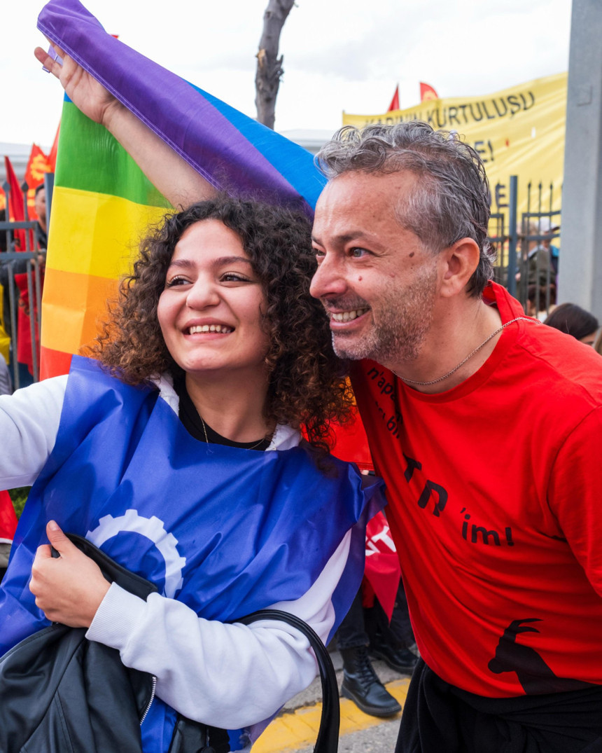 LGBT'li gazeteci İrfan Değirmenci gözaltına alındı! - Resim : 3