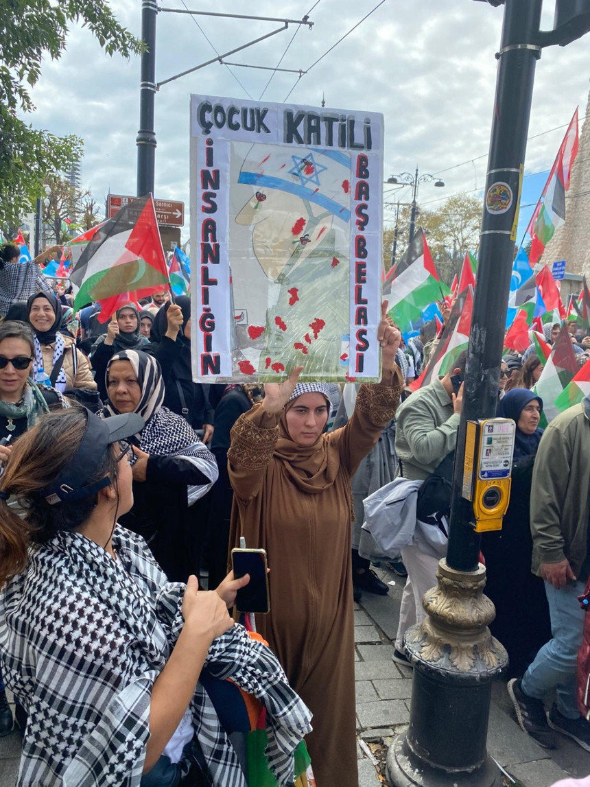 SuperHaber Ayasofya'da! Türkiye Gazze için tek yürek!