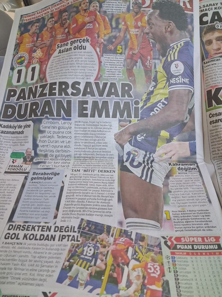 Böyle hareket olmaz! Sözcü Jhon Duran'ın terbiyesizliğine çanak tuttu!