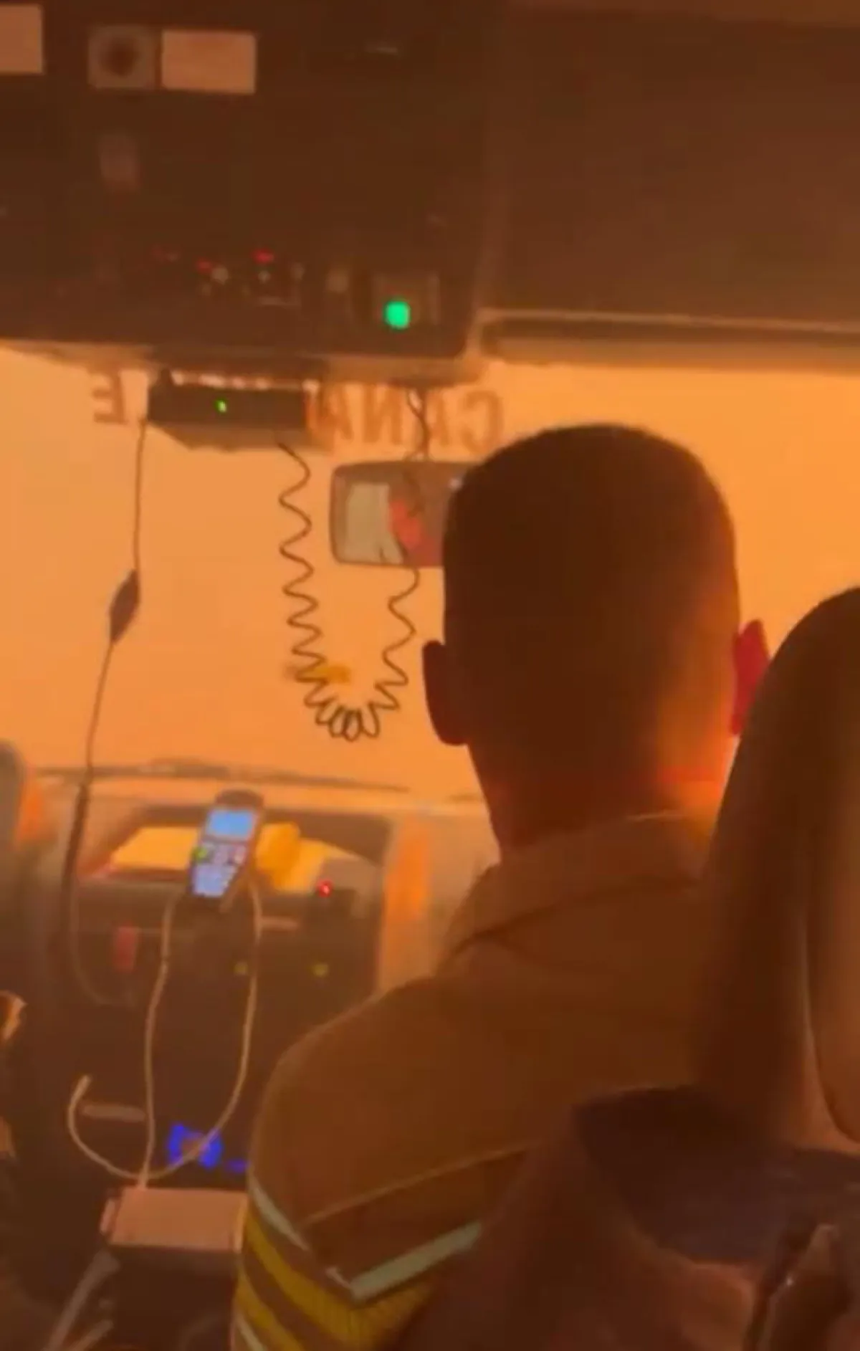 Çanakkale'de alevlerin arasında kalan ekiplerin o anları ortaya çıktı - Resim : 4