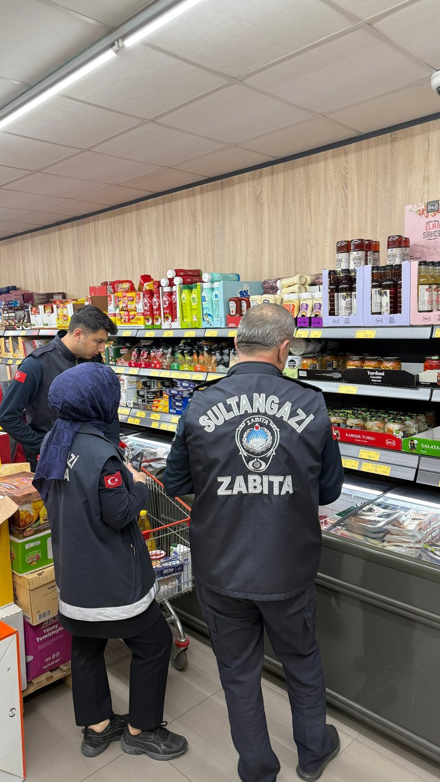 Sultangazi’de tüketici dostu denetim! Marketlerde fahiş fiyat ve kalite kontrolü