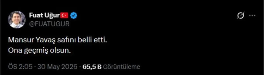 Özgür Özel'in yanında kürsüye çıktı... Mansur Yavaş hayatının ilk riskini aldı! Herkes 'Geçmiş olsun' dedi