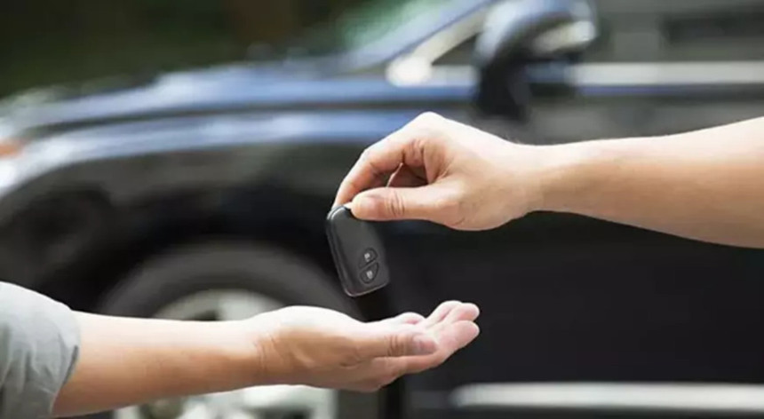 Araç kiralama talebi temmuz ve ağustosta zirve yaptı