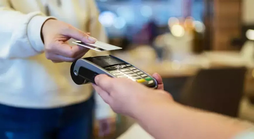 Ramazan Bayramı’nda 130 milyar liralık kartlı alışveriş bekleniyor