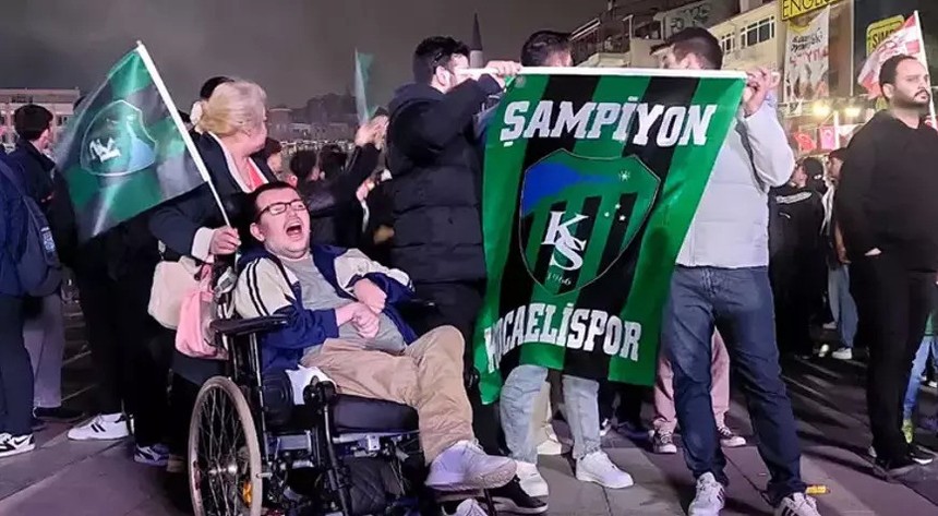 Kocaeli'ne uyumak yok: Süper Lig coşkusu kentin her yerini sardı