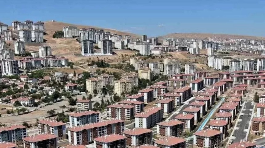 Deprem bölgesinde mücbir sebep hali 30 Kasım'a uzatıldı
