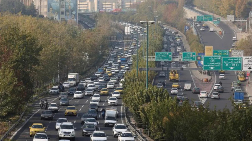 İran ile İsrail ateşkesi sonrası Tahran'a geri dönüş başladı