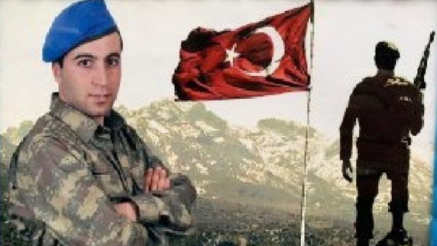 İdlip şehidi Emre Baysal'ın kardeşi: Geri kalan hayatımda askeriyede görev almak istiyorum - Resim : 2