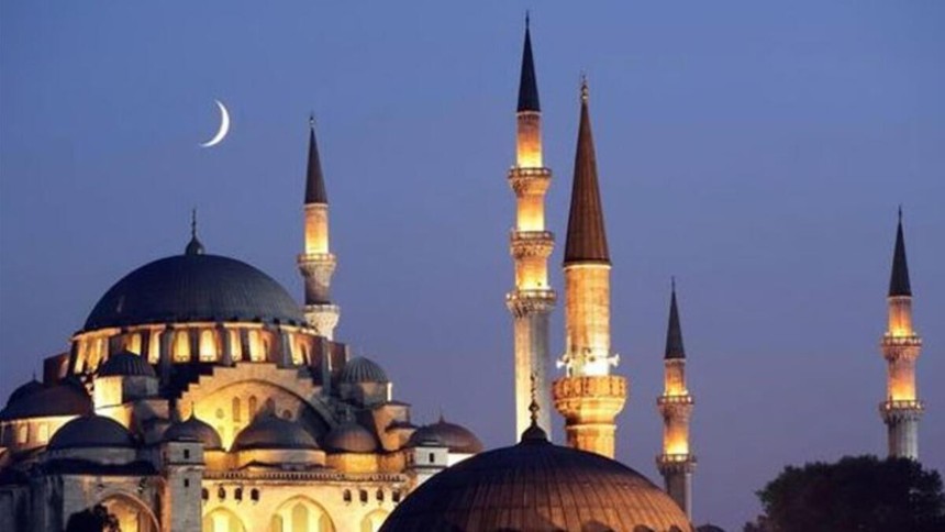 Akrabaya ablaya kandil mesajı! Berat Kandili mesajları 2025