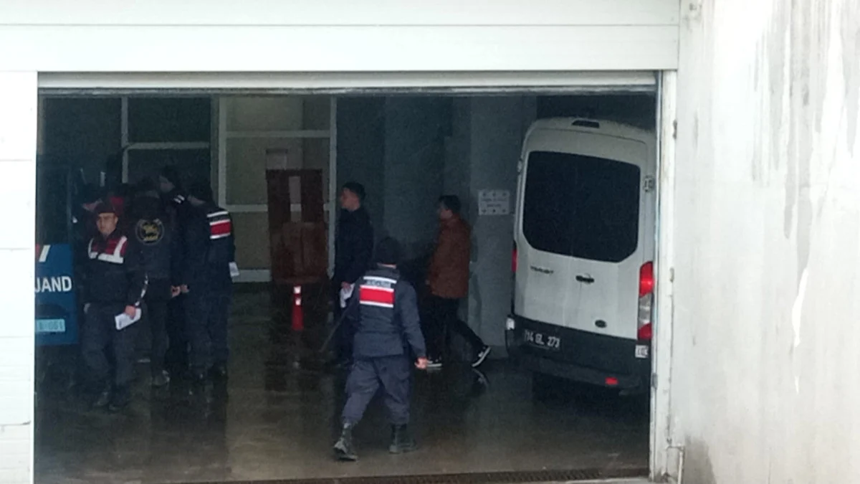 Gazelle Resort Otel'e baskın: Yine Halit Ergül yine sıfır önlem! - Resim : 7