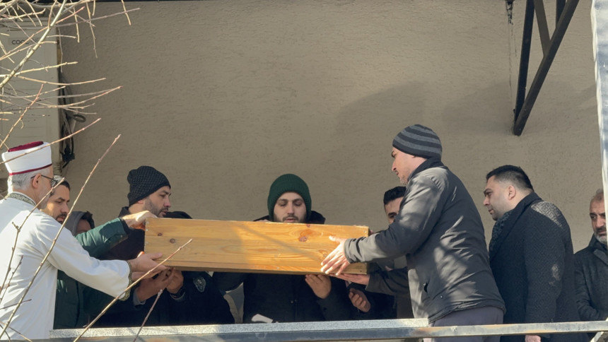 Düzce'de kahreden kaza: Aracıyla 1.5 yaşındaki oğlunu ezdi