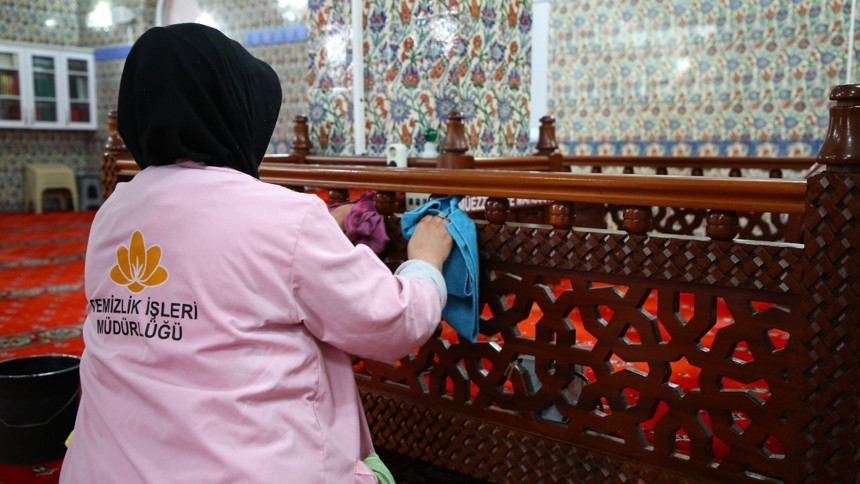 Sultanbeyli'de camiler Ramazan'a hazırlanıyor!