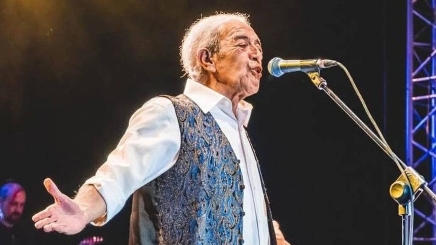 Usta sanatçı Edip Akbayram çoklu organ yetmezliği sonucu vefat etti