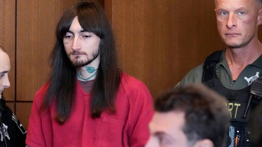 ABD'de 7 kişiyi öldüren ve 50 kişiyi yaralayan katil Robert Crimo suçunu itiraf etti