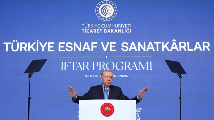 Cumhurbaşkanı Erdoğan esnafa müjdeyi verdi; hazine destekli esnaf kredisi, iş yeri ve ticari araç edinme kredilerinde limit yükseldi