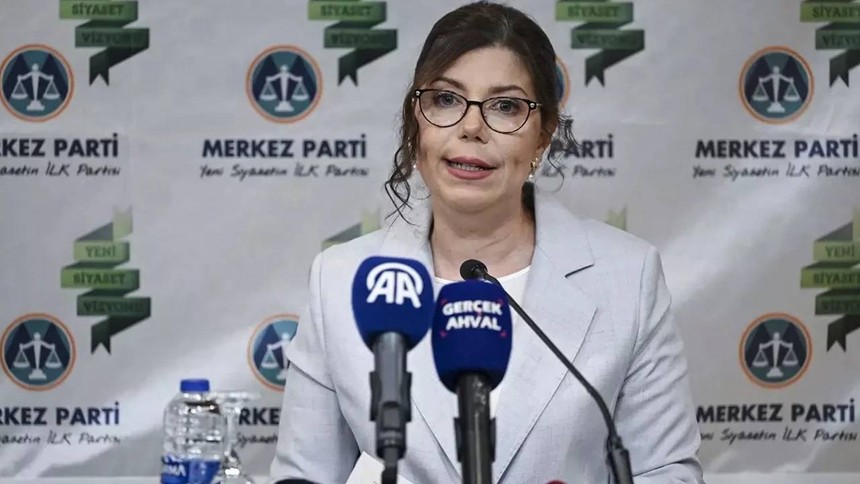 Trafikte saldırıya uğrayan Merkez Parti Genel Başkanı Pelin Gündeş Bakır koruma talep etti