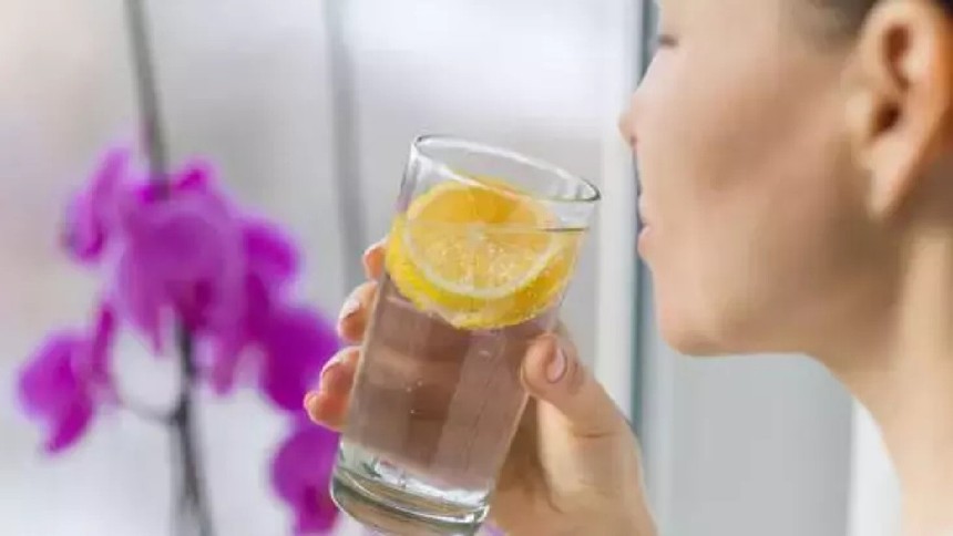 Restoranlarda limonlu maden suyu tehlikesi: Uzmanlar uyarıyor!