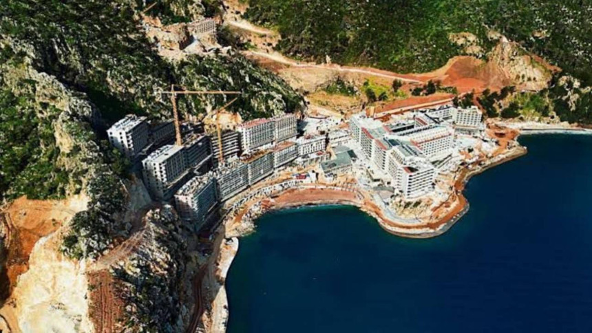 Türkiye'yi ayağa kaldıran yapı: Marmaris'teki skandal Sinpaş projesi nihayet yıkılıyor