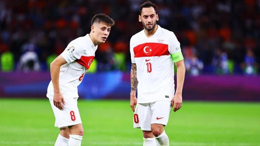 Arda Güler ve Hakan Çalhanoğlu aynı takımda buluşuyor!