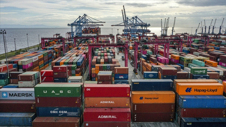 Türkiye sınırları aştı! Komşulara 6,2 milyar dolarlık ihracat şovu