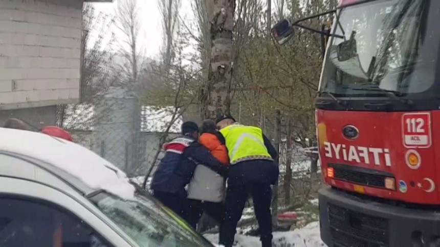 Sakarya'da tavuk çiftliğinde yangın faciası: 1’i kız, 1’i erkek 2 çocuk hayatını kaybetti - Resim : 3